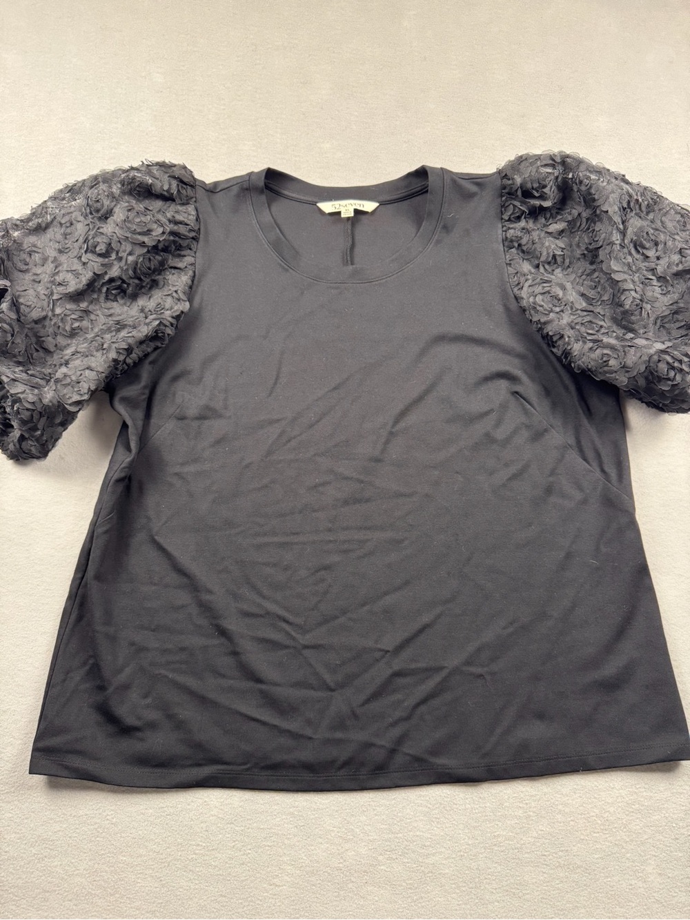 52Seven Black Rosette Embroidered Lace Puff Sleeve Blouse Women’s Size XL